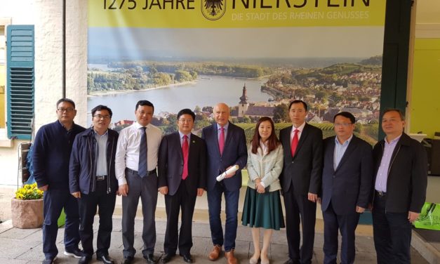 Chinesische Kulturdelegation besucht neben Frankfurt, Prag und Amsterdam auch Nierstein