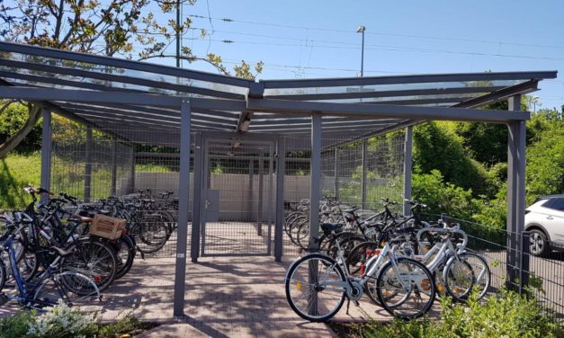 Freie Plätze im Fahrradhaus am Bahnhof von Nierstein