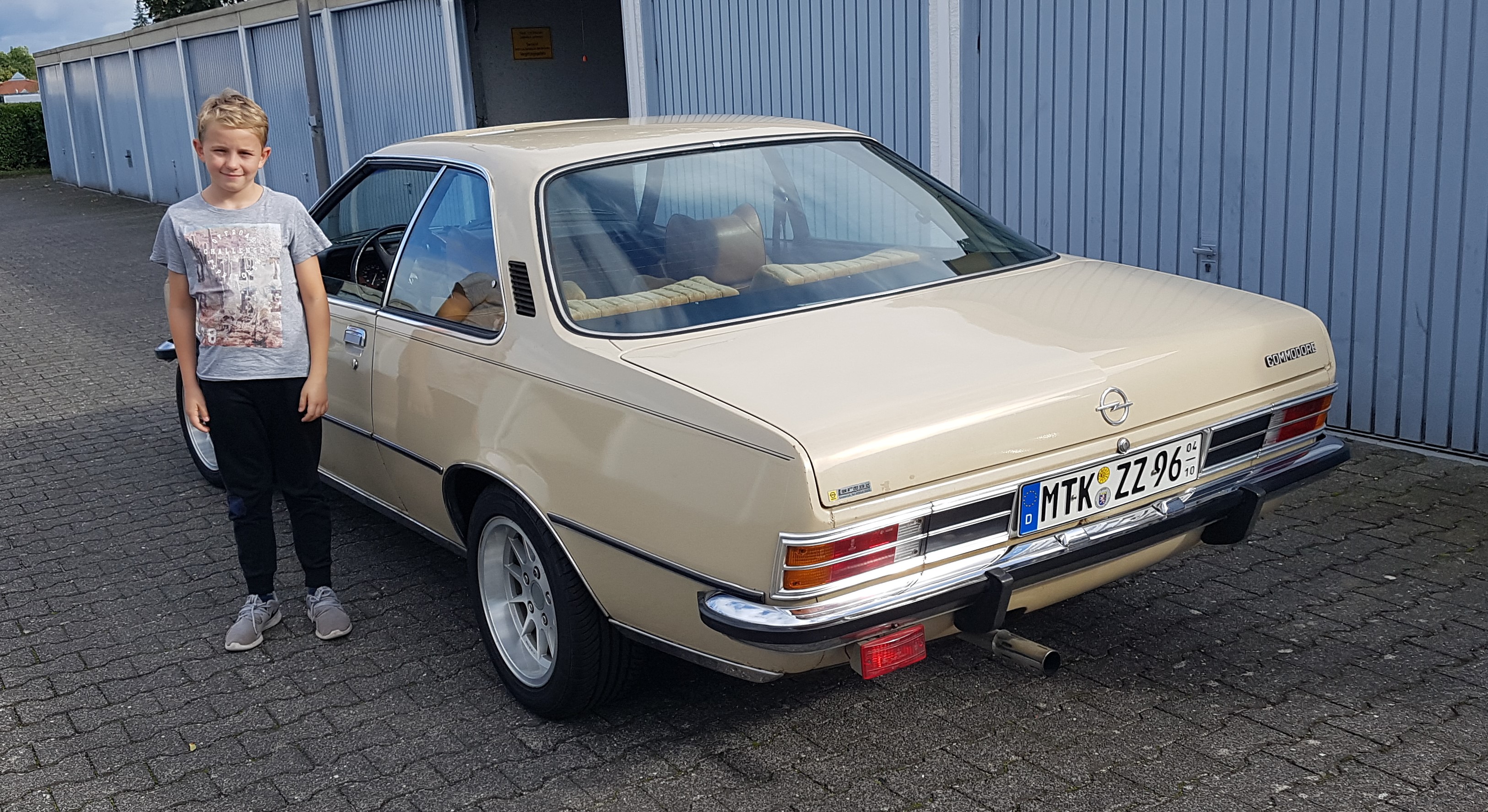 Opel Eine Liebesgeschichte Journal Lokal