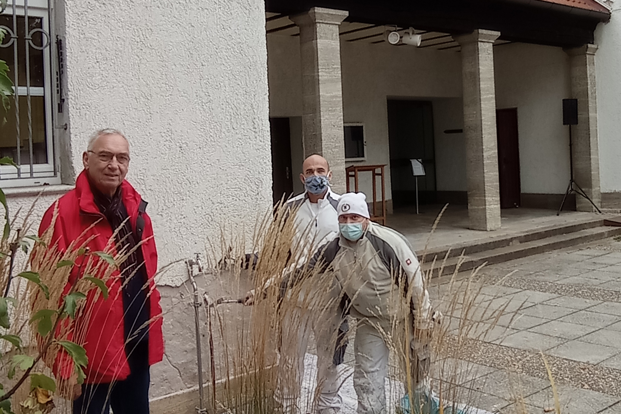 20_10_23_Fassadenreparaturen an Gebäuden des Waldfriedhofs
