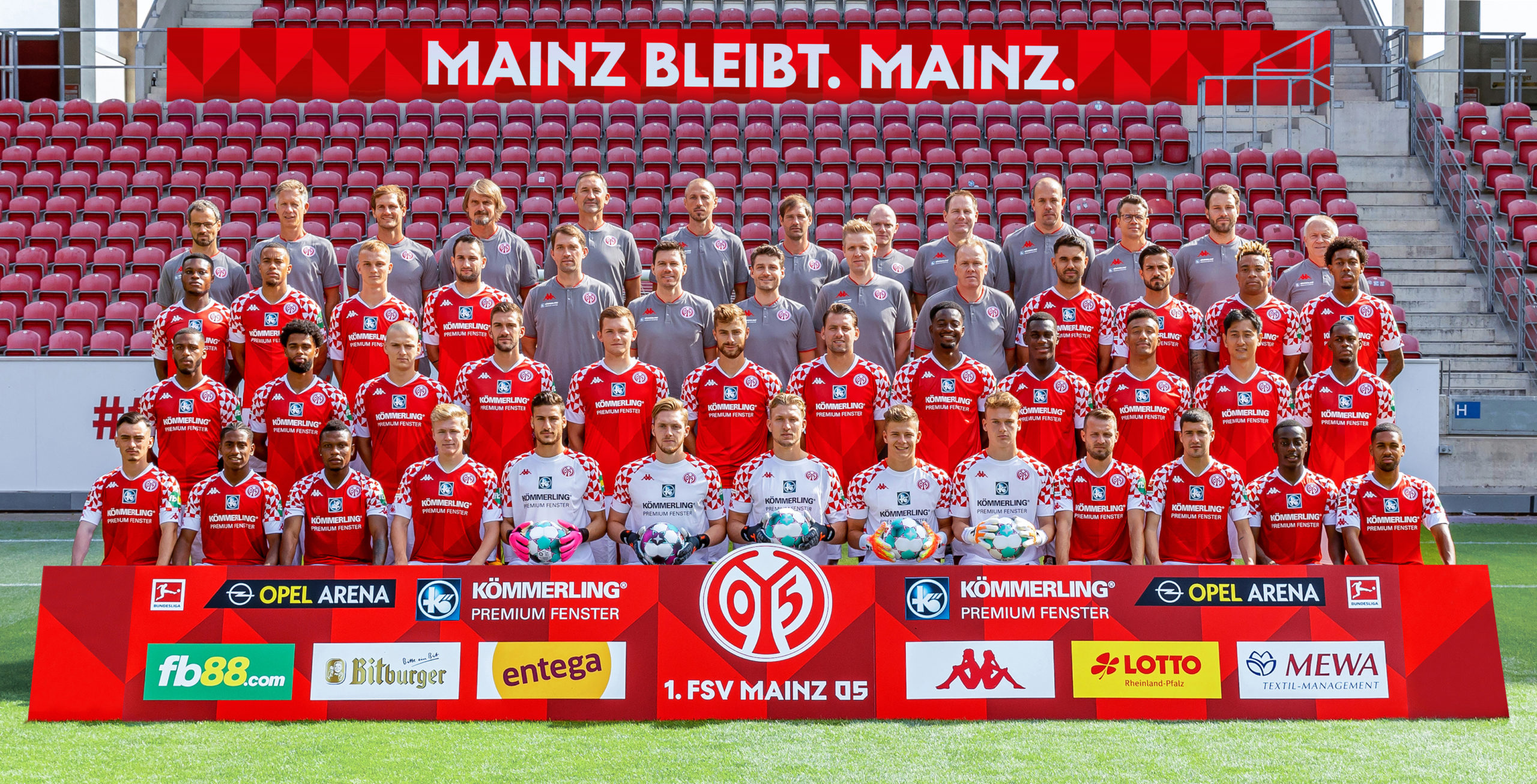 Bildunterschrift: Saison-Teamfoto von Bundesligist Mainz 05