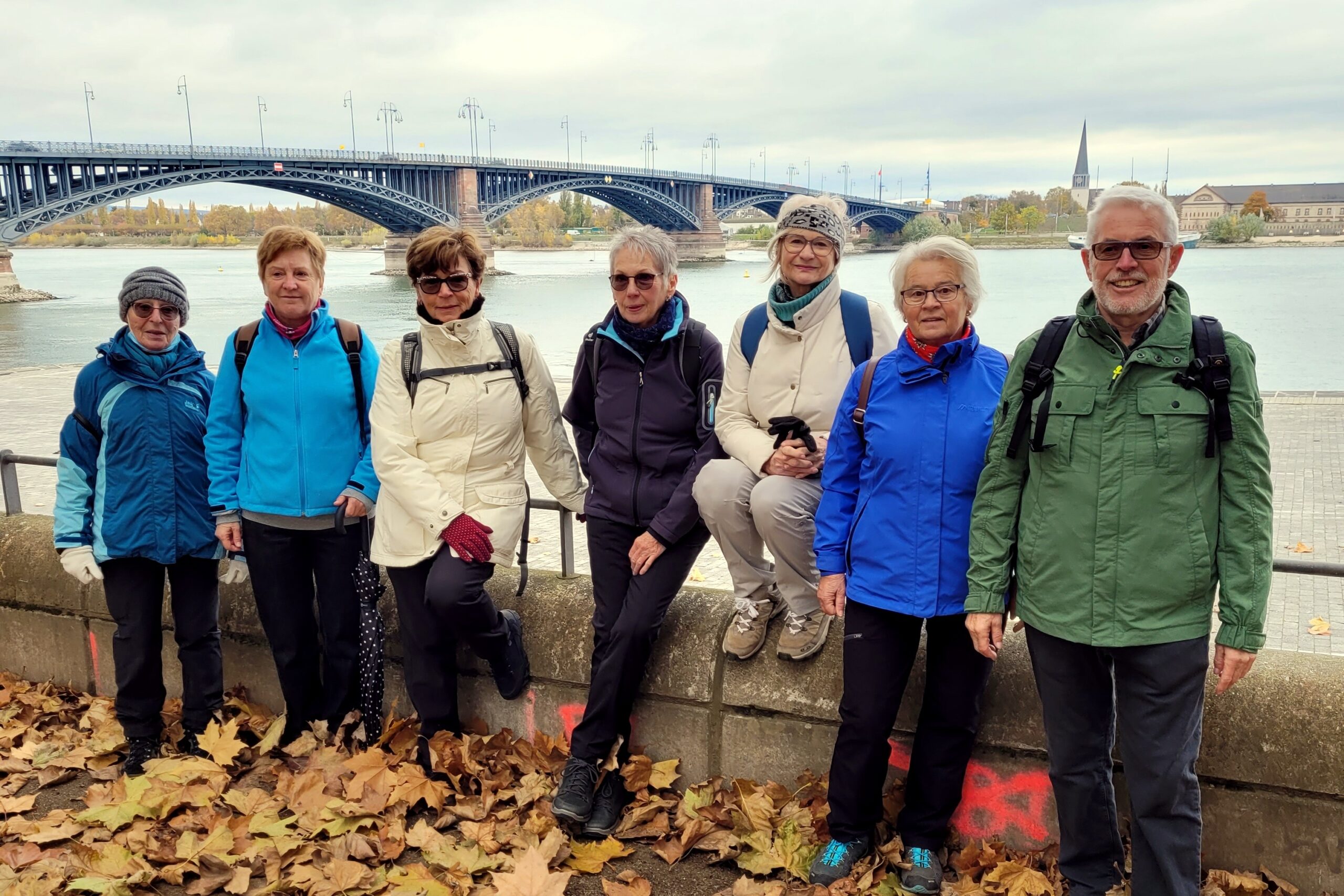 SKG – Bauschheim – Wanderabteilung Per pedes über die Brücken von Rhein und Main