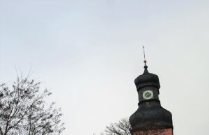 ÖDP fordert Abschaltung der Kirchturmuhr St. Georg während der Nacht