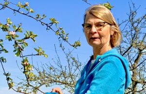 30 Jahre Einsatz für Streuobstwiesen und Naturschutz Landschaftspflegeverband verabschiedet Geschäftsführerin Barbara Helling in den Ruhestand