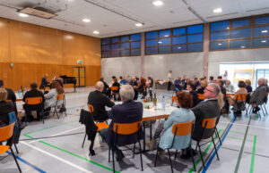 „Zornheim lebt aus seinem Miteinander“ NEUJAHRSEMPFANG > Bürgermeister Diehl zieht Bilanz und ehrt Gerhard Kneib