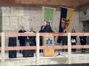 Richtfest der Mehrzweckhalle Kostenexplosion belastet Haushalt der Ortsgemeinde