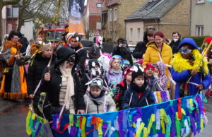 Hexemer Kinner mit viel Spass uff de Gass