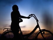 Gegenseitige Rücksichtnahme bei Dämmerung und Dunkelheit