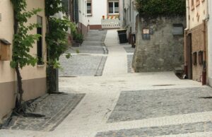 Neue Ausbausatzung in Kraft Abrechnung von Straßenbaumaßnahmen künftig über zwei Zonen