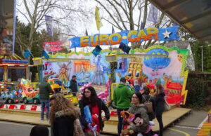 „Frühlingserwachen“ in Ebersheim Kirmes lockte auf den Kerbeplatz an der Töngeshalle