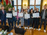 „Vorbilder für diese Stadt“: Integrationspreis 2022 der Stadt Rüsselsheim am Main verliehen