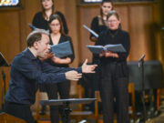 „Die Himmel erzählen“ Chorkonzert in der Burgkirche Preisgekrönte Kammerchor Rhein-Main zu Gast in Ingelheim. Foto: Kammerchor Rhein-Main