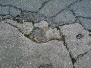 Stadt behebt Straßenschäden