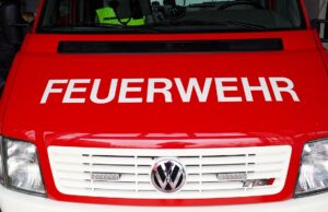 Solidaritätsaktion für die Ukraine Raunheimer Feuerwehr transportiert Feuerwehrfahrzeug aus Riedstadt und Ausrüstung aus anderen Kommunen nach Lubny