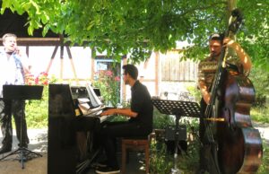 Gentlemen’s Jazztett spielt Gershwin GonsKultur lud das Gentlemen's Jazztett zu “Jazz im Hof” ein