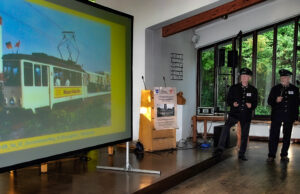 Diashow zu 100 Jahre Straßenbahn Hechtsheim – Bretzenheim im evangelischen Gemeindezentrum Straßenbahnfreunde und Verein der Ortsgeschichte Hechtsheim mit spannenden Geschichten im evangelischen Gemeindezentrum