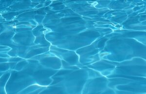 Angebot der KVHS: Prävention im Raunheimer Hallenbad: Freie Plätze in Aqua-Fitness-Kursen