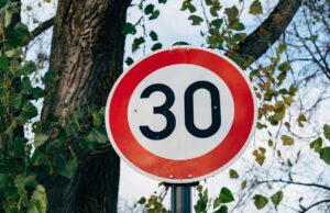 Tempo 30 an Kita Bensheimer Straße