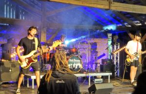 Punkrock trifft den Nerv der Rockfans Wormser Band „Last Mate“ überzeugte beim Festival „Grill em all“