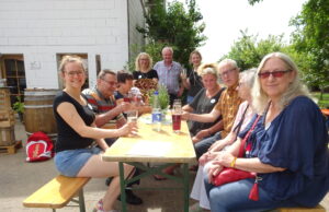 In Bretzenheim wird weiter geschnattert Frühschoppen der Schnattergänsjer im Weingut Hofmann