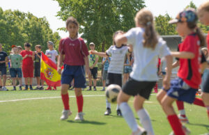Passgenaues Zuspiel auf die Gleichberechtigung Eines der größten Mädchen-Fußballturniere fand beim VfL Fontana Finthen statt