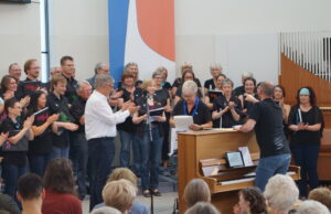 TONart Sommer-Konzert – 125 Jahre Volkschor Sängerlust OB Mende überreichte Stadtplakette in Gold