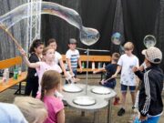 Seifenblasen-Sommer im Stadt- und Industriemuseum Rüsselsheim am Main Die Seifenblasen sind zurück!