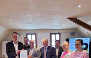 „So macht man das“ Politik >>> Förderbescheid für Nackenheimer Bauhof übergeben