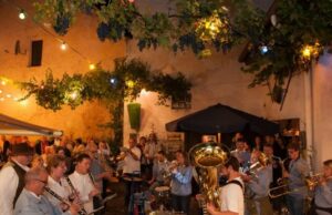 Es darf wieder gefeiert werden 43. Harxheimer Weinhöfefest 2023