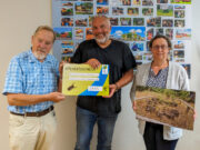 Spende aus Flohmarkterlös soll bedrohten Hirschkäfern helfen