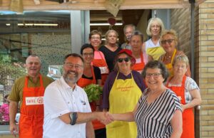 Tafel Oppenheim benötigt dringend ehrenamtliche Helfer Gesellschaft Gutes tun mit viel Spaß und Freude