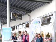 Manche Kinder müssen zur Schule gehen, andere dürfen nicht