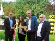 Symbolische Schlüsselübergabe in der Kita am Großberg Offizielle Einweihungsfeier mit OB Nino Haase in Weisenau