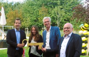 Symbolische Schlüsselübergabe in der Kita am Großberg Offizielle Einweihungsfeier mit OB Nino Haase in Weisenau