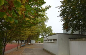 Simulationsrechnung muss her Ortsbeirat fordert messbare Zahlen zum Schulhofneubau ein