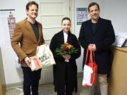 Offiziell die 30.000. Einwohnerin OB Nino Haase begrüßt 30.000. Bürgerin der Mainzer Neustadt