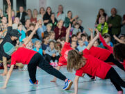 Bewegung ließ Handy- und Tablett vergessen Hip-Hop-Party zum Abschluss der Tanzwoche in Zornheim