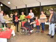 Päckchen zu Weihnachten Lions Club Hochheim-Flörsheim beschert das Antoniushaus