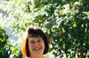 Ina Neuhäuser soll Laubenheimer Ortsvorsteherin werden Laubenheimer SPD stellt ihre Kandidatenliste vor