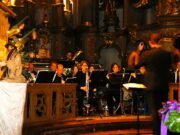 Beim Jahreskonzert rollen die Musiker einen dichten Klangteppich aus Jahreskonzert >>> Musikverein Marienborn wird mit stehenden Ovationen belohnt