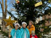 Sternsinger bringen den Segen ins Rathaus