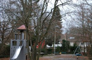 Mehr Licht auf den Wegen zum Piratenspielplatz SPD stellt Antrag, Zuwege und Platz besser auszuleuchten