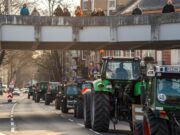 Landwirtschaft im Widerstand Verkehrsbeeinträchtigungen durch Landwirte- und Winzerproteste