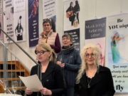 „Jede Frau hat eine wichtige Botschaft“ Fotos in der Schmiede Wettig zeigen Frauen und mehr