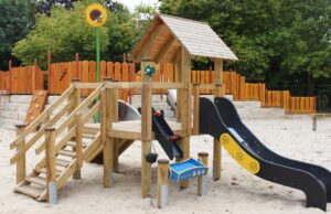 Spielplatz Klinkerland: Spielhügel wegen Erneuerungsarbeiten gesperrt