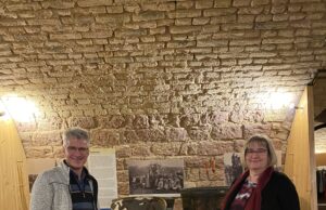 Zwischen Reben und Erinnerungen – Demenzführung im Hochheimer Weinbaumuseum