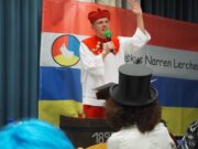 Auch ein Wasserschaden kann die Narren nicht stoppen Ausgelassene Sitzung der Franziskus Narren Lerchenberg