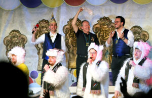 „Ich weiß nicht, was soll es bedeuten“ Fastnacht-Premiere der CVE-Duckmania