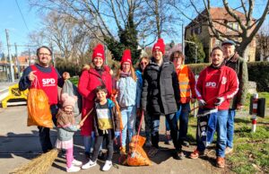 Der Schinnergraben ist jetzt sauberer SPD Hechtsheim packte beim Dreck-weg-Tag mit an