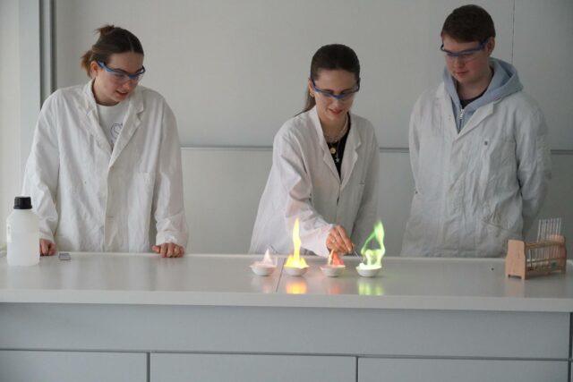 Oppenheim. Chemieräume